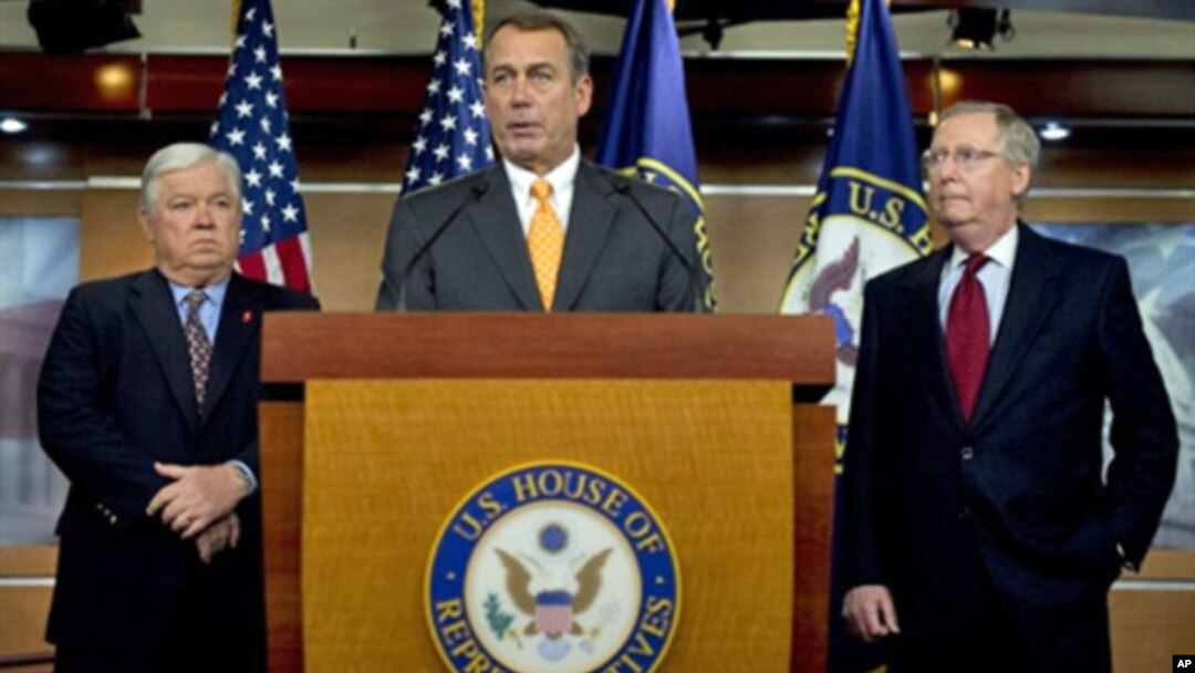 House Republican Leader John Boehner (C), R-Ohio, speaks during a press conference with Senate Republican Leader Mitch McConnell (R), R-Kentucky, and Mississippi Governor Haley Barbour (L) in Washington, 03 Nov. 2010.