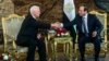 نخستين مرحله دیدار معاون رئیس جمهوری آمریکا از خاورمیانه: مصر بزرگترین و قدرتمندترین کشور عرب