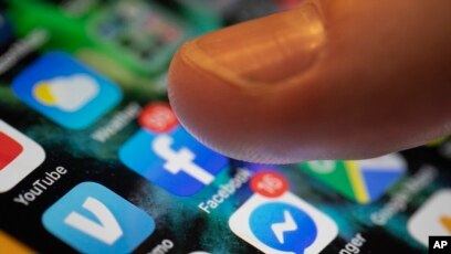 Facebook Eases Rules Allows Violent Speech Against Russian Invaders