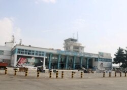 Hamid Karzai Havalimanı'nın İç Hatlar bölümü