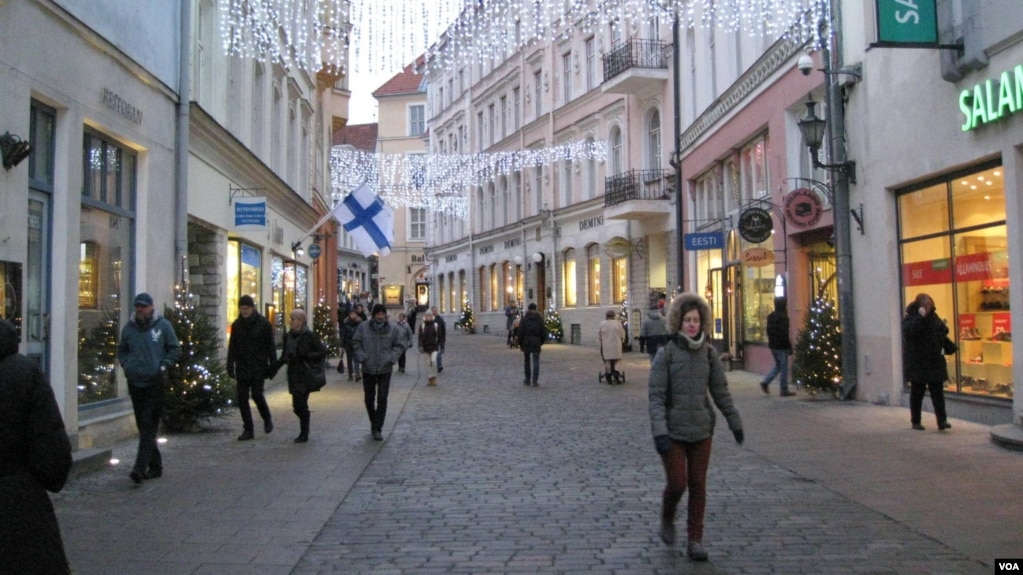 爱沙尼亚首都塔林街头，媒体抱怨当地民众对中国威胁认识不足。（资料照片）(photo:VOA)