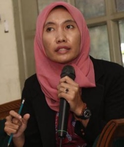 Siti Mazuma, Direktur LBH APIK (foto: courtesy).