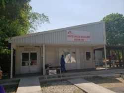 Doctors Without Borders / Medecins Sans Frontieres burns hospital in Drouillard, Haiti. (Photo: Lunos Saint Brave/MSF)