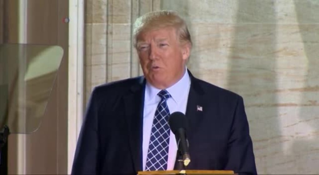 Сеќавање за жртвите од Холокаустот; Трамп со осуда на омразата и анти-семитизмот