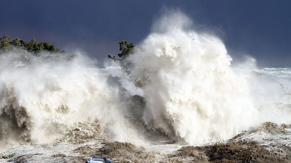 Japan Mulls 'Future Cities' for Devastated Communities