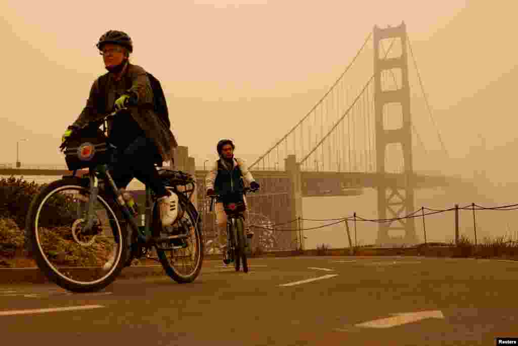 California&#39;da etkili olan yangınların ardından San Francisco kentindeki Golden Gate Köprüsü, 8 Eylül 2020.