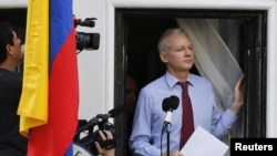 El fundador de WikiLeaks, Julian Assange, se encuentra en la residencia en la embajada de Ecuador en Londres desde el 19 de junio.