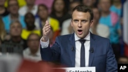 Emmanuel Macron está à frente