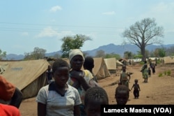 Mozambican refugees at the Luwani camp in Malawi's southern district of Neno faces a break future as government plan to close down the camp due to funding.