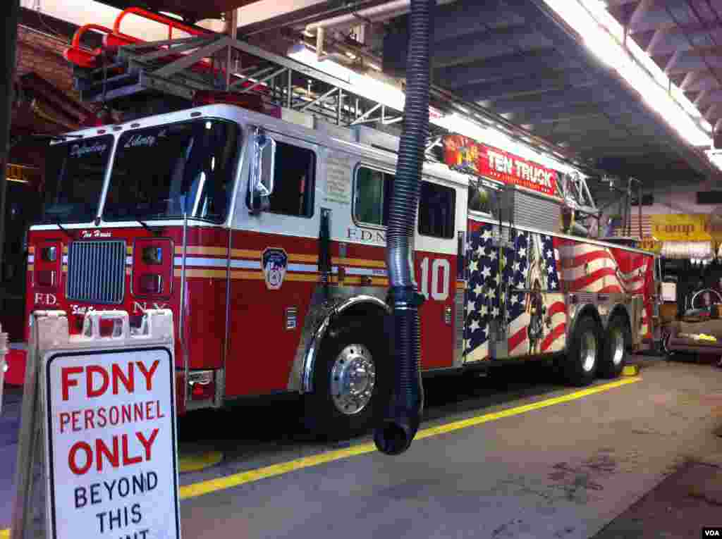 A fire engine at an FDNY station located near the World Trade Center site in New York City. (Photo: VOA / Sandra Lemaire)