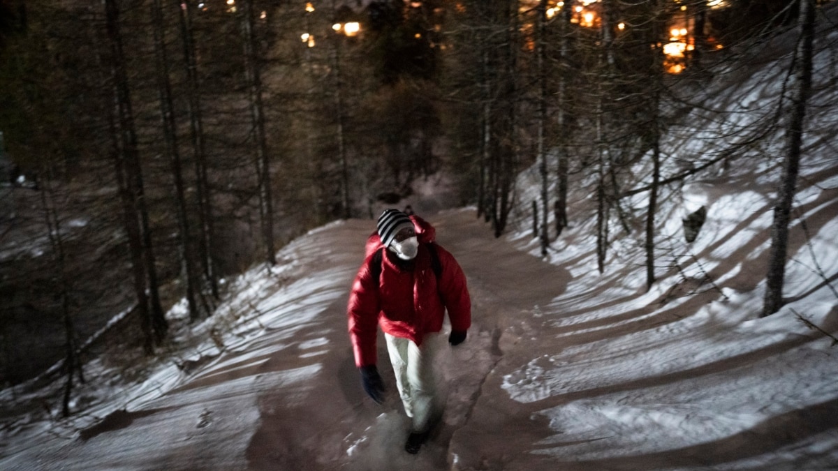 Afghans Push Through Snowy Alps Toward New Lives in Europe - Vimarsana News