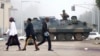 Ejército de Zimbabue custodia a Mugabe y controla la capital