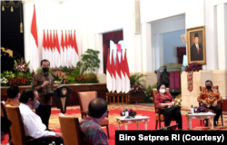 Presiden Jokowi mengundang pimpinan parpol koalisi dì Istana Merdeka, Jakarta, Rabu (25/8). (Foto: Courtesy/Biro Setpres)