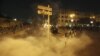 Cảnh sát chống bạo loạn Ai Cập bắn hơi cay vào người biểu tình