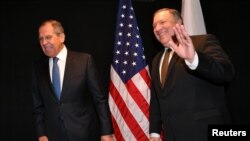 Mike Pompeo et Sergueï Lavrov à Rovaniemi en Finlade le 6 mai 2019.