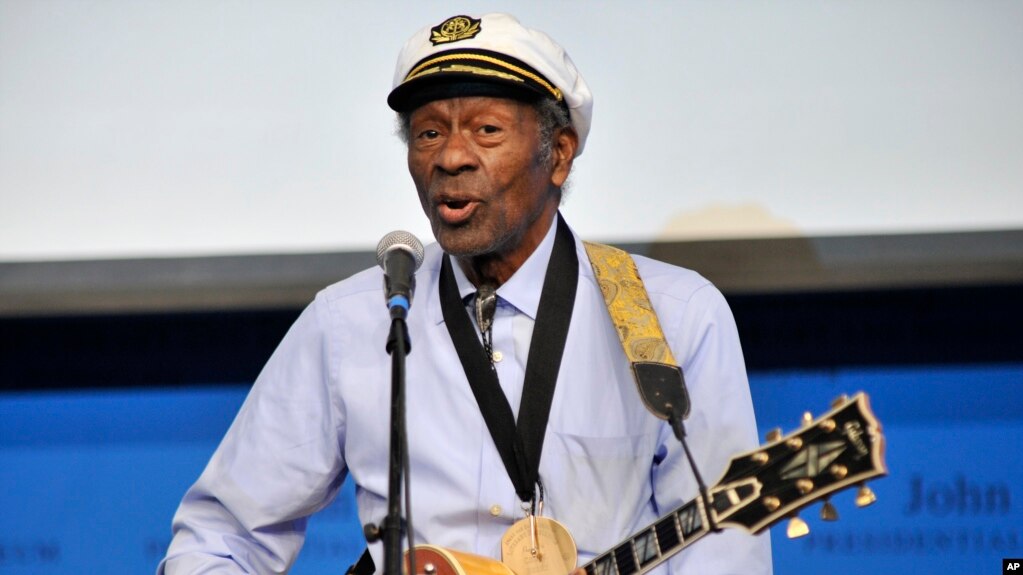 Jeta dhe ndikimi i legjendës së muzikës rock, Chuck Berry