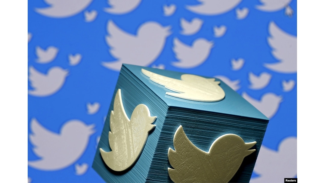 Logo Twitter 3 Dimensi dalam sebuah foto ilustrasi