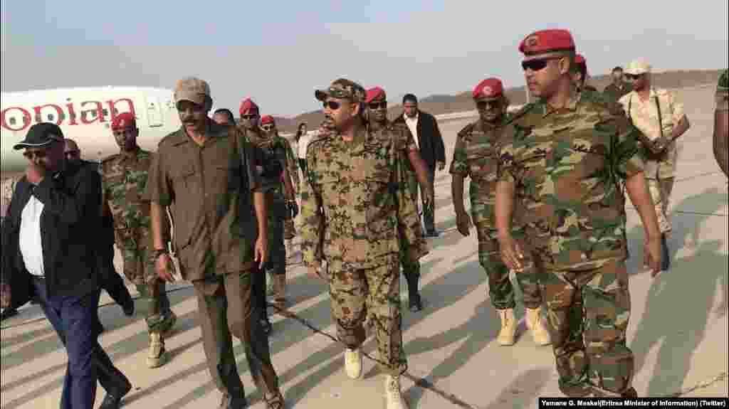 ፕረ.ኢሳያስ ኣፈወርቂን ቀ/ሚ ኣብይ ኣሕመድን ንዶባት ኤርትራን ኢትዮጵያን ከፊቶሞ