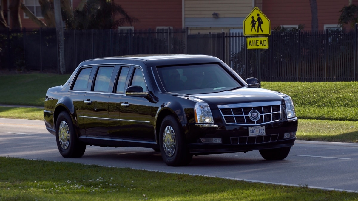 Car Without Brakes Nearly Slams Into Trump Motorcade