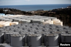 지난 2월 일본 후쿠시마 제1원전 주변의 오염수 보관용 물탱크들.