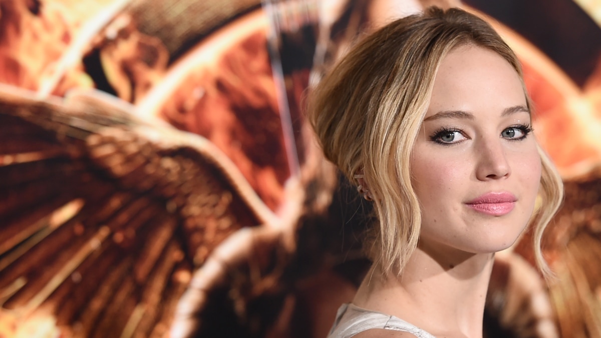 Hollywood Works to Eliminate Gender Pay Gap