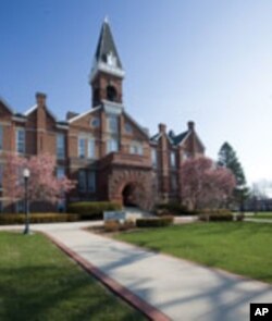 Old Main, Drake's signature building.