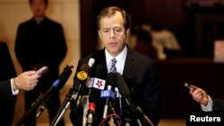 U.S. Special Representative for North Korea Glyn Davies speaks to the media at a hotel in Beijing, China, May 15, 2013. 