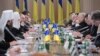 Ukraynada müxalifət liderləri prezidentlə görüşdü