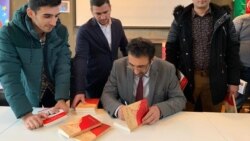 Qənimət Zayidov "Son dərviş" kitabını təqdim edir