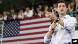 Paul Ryan dijo que como no tiene nada bueno que mostrar Obama ha optado por atacar a su rival Mitt Romney.