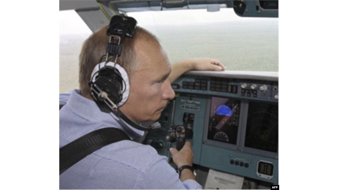 Vladimir Putin: Rossiya kuchli armiyaga ega bo’ladi