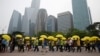 Surviving Children of S. Korea Ferry Disaster March to Pursue Full Inquiry