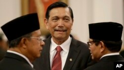 Menteri Koordinator bidang Politik, Hukum, dan Keamanan Luhut Pandjaitan hari Rabu (23/3) mengatakan, kedelapan awak kapal China akan diadili. (Foto/Dok)