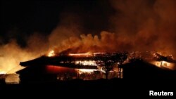 El castillo de Shuri, catalogado como Patrimonio de la Humanidad, se incendió en Naha, en la isla meridional de Okinawa, Japón, el 31 de octubre de 2019.