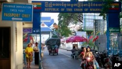 ထိုင်း မြန်မာနယ်စပ် တာချီလိတ်ရှိ နယ်စပ် စစ်ဆေးရေးဂိတ်။ (မေ ၂၁၊ ၂၀၂၀)