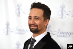 Lin-Manuel Miranda, aktor, penulis lagu, dan sutradara film "Tick, tick...BOOM!" (dok: Richard Shotwell/Invision/AP)