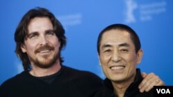 La película fue protagonizada por el actor británico Christian Bale y dirigida por Zhang Yimou.