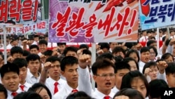 지난달 25일 평양 김일성광장에서 6.25 발발 67주년을 맞아 반미 궐기대회가 열렸다.