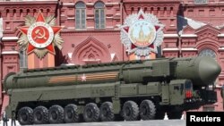 A Russian Yars intercontinental ballistic missile system drives in Red Square during a military parade on Victory Day, which marks the 78th anniversary of the victory over Nazi Germany in World War Two, in central Moscow. May 9, 2023. Sputnik/Gavriil Grigorov/REUTERS/File Photo