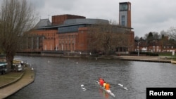 FILE - The Royal Shakespeare Company's theatre complex is seen in Stratford-upon-Avon, Britain, March 22, 2019. (REUTERS/Peter Nicholls/File Photo)