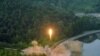 북한, 한 달 만에 단거리 미사일 수발 발사
