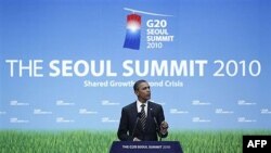 Tổng thống Barack Obama phát biểu trong cuộc họp báo tại hội nghị thượng đỉnh G20 ở Seoul, Hàn Quốc, 12/11/2010