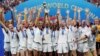 Les Américaines célébrant leur titre de championnes du monde à Lyon en France, le 7 juillet 2019.