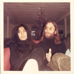 This photo made available on Wednesday Sept. 15, 2021, shows John Lennon and Yoko Ono in Thy, northern Denmark, Jan. 5, 1970. Half a century ago, four Danish teenagers interviewed John Lennon for their school paper. A cassette tape with a 33-minute audio