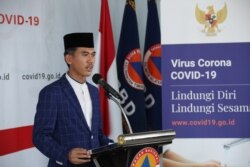 Sekretaris Komisi Fatwa MUI, M Asrorun Ni'am dalam konferensi di Kantor BNPB Indonesia, Jakarta, Sabtu, 4 April 2020. (Foto: Satgas Penanganan Virus Corona RI)