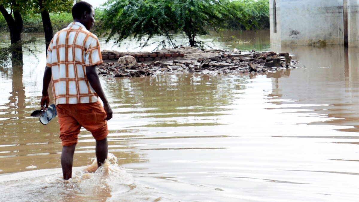Floods Ravage Harare as Heavy Rains Pound Zimbabwe