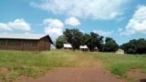 Une école de Bangui, en Centrafrique, le 2 octobre 2017. (VOA/Freeman Sipila)