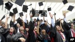 Ciencia animal es la peor carrera universitaria en términos de sueldo anual, con $31.100 dólares