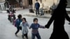 Сирийские беженцы обращаются за помощью к контрабандистам