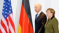 Angela Merkel i Joe Biden, tada potpredsjednik SAD, Berlin, 1. Februar 2013.